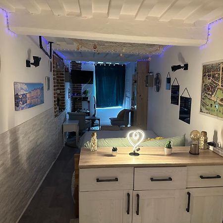 Le Ti Wi Studio En Plein Coeur Du Vieux Bassin Honfleur Luaran gambar