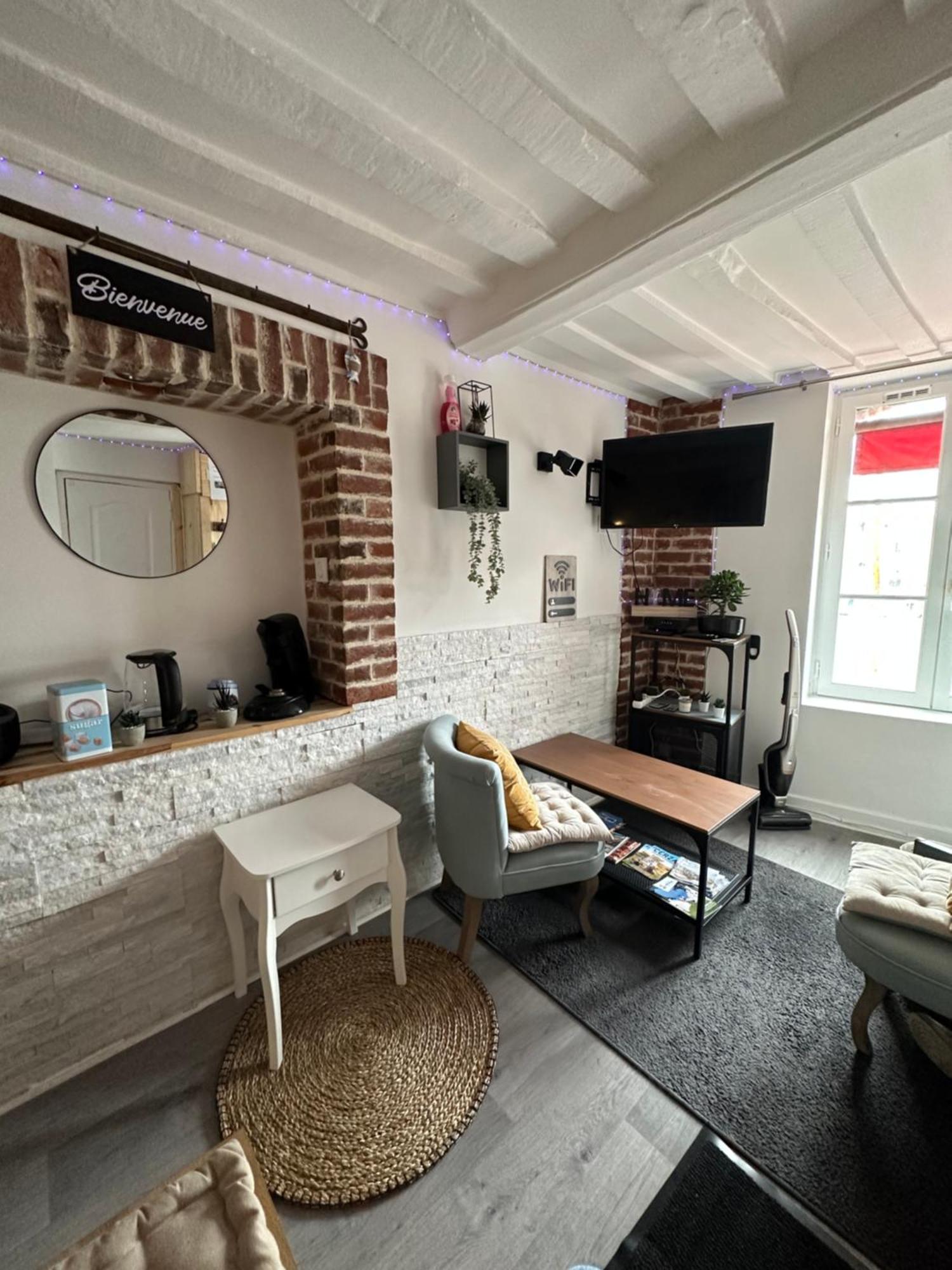Le Ti Wi Studio En Plein Coeur Du Vieux Bassin Honfleur Luaran gambar