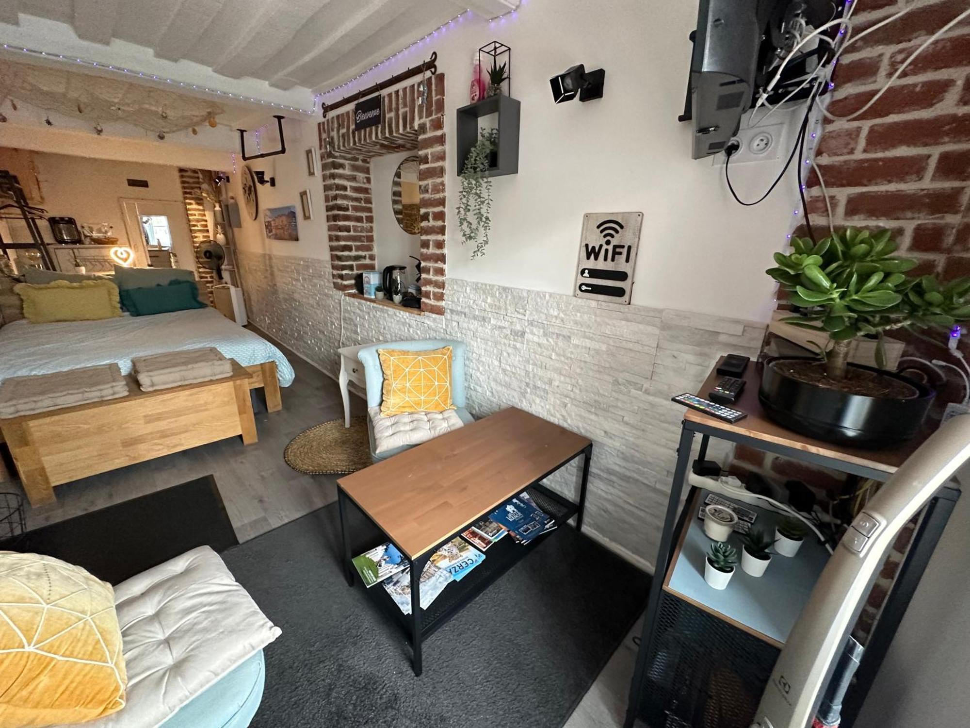 Le Ti Wi Studio En Plein Coeur Du Vieux Bassin Honfleur Luaran gambar